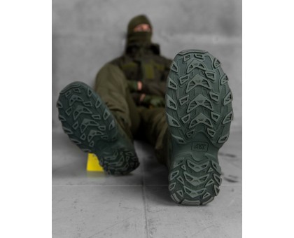Тактичні кросівки AK Tactical Predator Olive