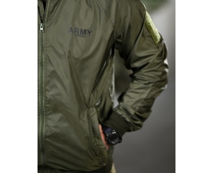 Вітрівка Jacket Army Olive – надійний захист від негоди