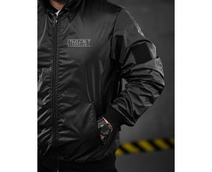 Вітрівка Oblivion Defensive Black – надійний захист у будь-яку погоду Вітрівка Oblivion Defensive Black – надійний захист у будь-яку погоду