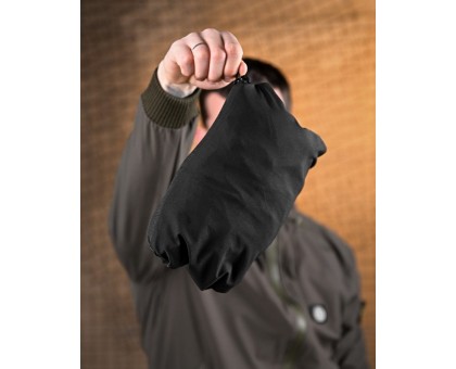 Вітрівка Stone Island Pocket Black – надійний захист, практичність і стиль у кожному русі Вітрівка Stone Island Pocket Black – надійний захист, практичність і стиль у кожному русі