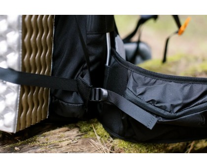 Рюкзак Tramp Expedition 60 л — чорний туристичний рюкзак для пішого та гірського туризму