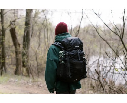 Туристичний рюкзак Tramp Hike 30 Black - для трекінгу і туризму