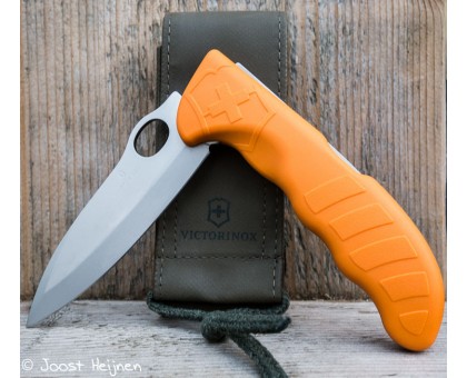 Мисливський ніж Victorinox Hunter Pro 0.9410.9 Orange