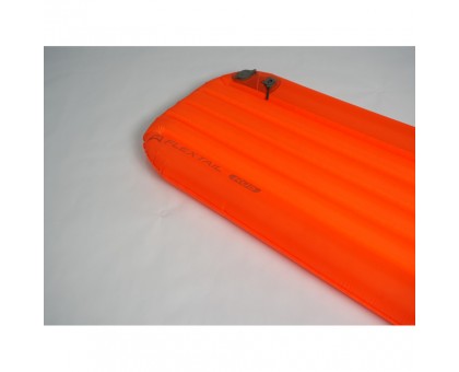 Flextail Tiny Slleeping Pad R05 AVS: помаранчевий самонадувний килимок