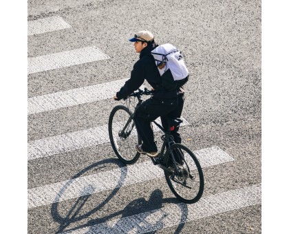 Рюкзак туристичний Naturehike Helium 25 л, білий: легкість для мандрівок!