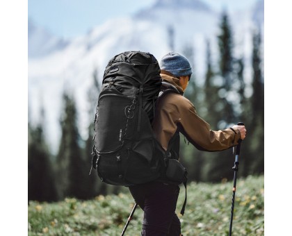 Туристичний рюкзак Naturehike Helium 70л: комфорт та об'єм для пригод!