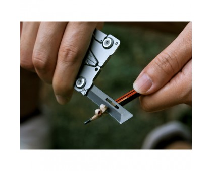 Мультитул NexTool Silver Blade EDC: Ідеальний для щоденного використання.