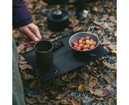 Naturehike CNK2450JJ024: Компактний складаний стіл з алюмінію