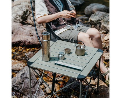 Складаний стіл Naturehike M: легкий, алюмінієвий, сірий – для подорожей