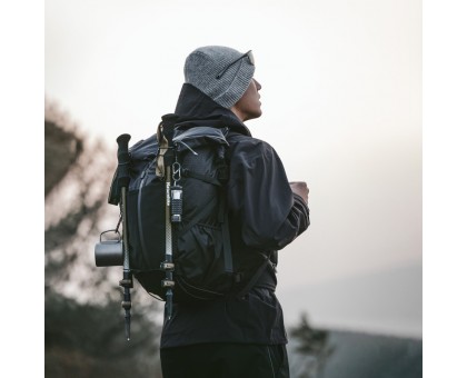 Легкий рюкзак Naturehike Helium 30+5 л білий – ідеальний для туризму