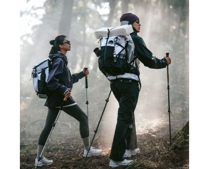 Легкий рюкзак Naturehike Helium 30+5 л білий – ідеальний для туризму