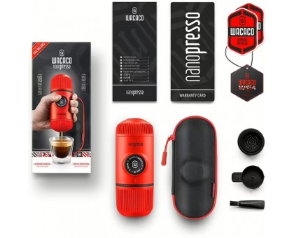 Портативна еспресо-кавоварка Wacaco Nanopresso червона з чохлом Портативна еспресо-кавоварка Wacaco Nanopresso червона з чохлом