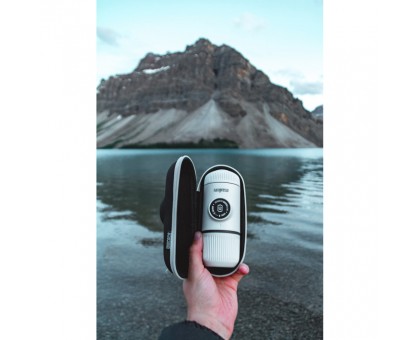Портативна еспресо-кавоварка Wacaco Nanopresso біла з чохлом Портативна еспресо-кавоварка Wacaco Nanopresso біла з чохлом