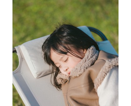 Naturehike CNK2550JJ012: Складане крісло з регульованим нахилом, бежевий