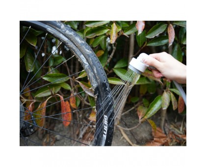 Flextail Tiny Shower: портативний душ з акумуляторним насосом