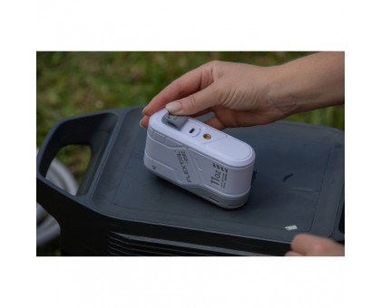 Flextail Max Shower білий: Портативний душ з акумуляторним насосом