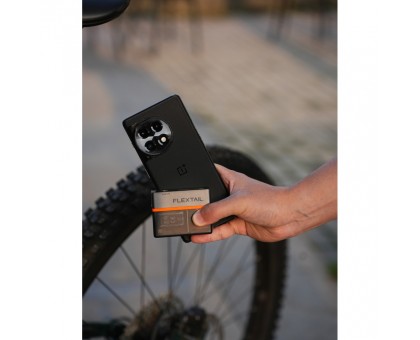 Flextail Tiny Tire Pump ACS: Міні насос + Задня фара для велосипеда