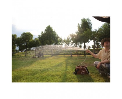 Flextail Max Shower білий: Портативний душ з акумуляторним насосом