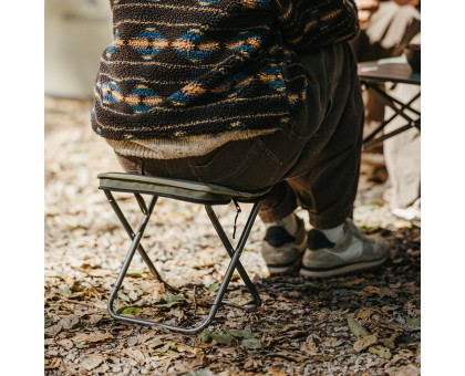 Стілець складаний Naturehike CNK2550JJ011: алюміній, оливковий – ваш комфорт.