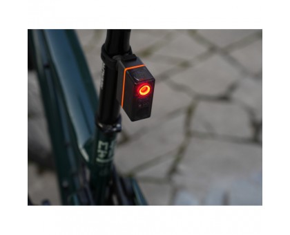 Flextail Tiny Tire Pump ACS: Міні насос + Задня фара для велосипеда