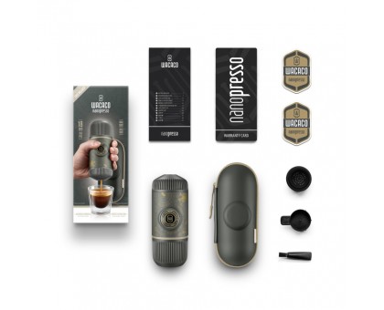 Портативна еспресо-кавоварка Wacaco Nanopresso темно-сіра з чохлом Портативна еспресо-кавоварка Wacaco Nanopresso темно-сіра з чохлом