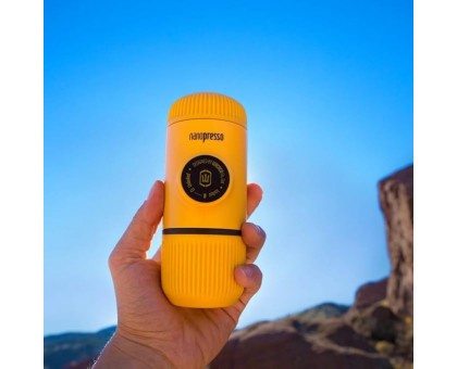 Портативна еспресо-кавоварка Wacaco Nanopresso жовта – твій мобільний бариста. Портативна еспресо-кавоварка Wacaco Nanopresso жовта – твій мобільний бариста.