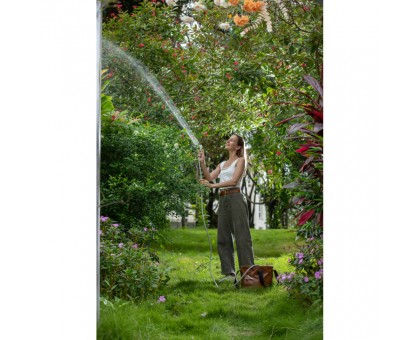 Flextail Max Shower білий: Портативний душ з акумуляторним насосом