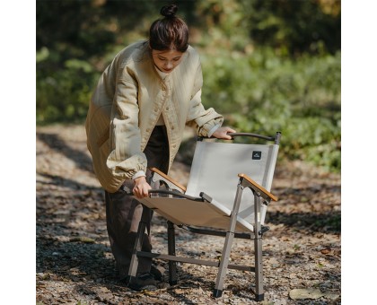 Крісло складане Naturehike CNK2550JJ010: Сталеве, бежеве, зручне Крісло складане Naturehike CNK2550JJ010: Сталеве, бежеве, зручне