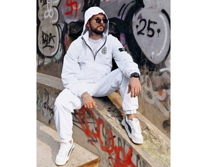 Stone Island Submariner White: Спортивний Костюм для Стильних Чоловіків