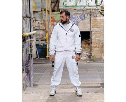 Stone Island Submariner White: Спортивний Костюм для Стильних Чоловіків
