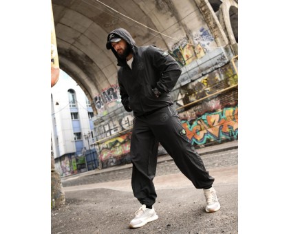 Чоловічий спортивний костюм SI Total Black: вітрозахисний, для міста та спорту