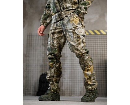 Камуфляжний костюм RealTree: комфорт, міцність та ідеальне маскування Камуфляжний костюм RealTree: комфорт, міцність та ідеальне маскування