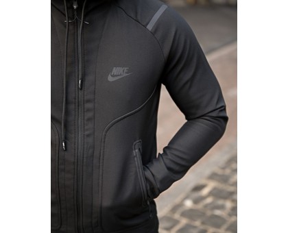 Костюм SoftShell NK Black: Тактичний захист та комфорт у русі Костюм SoftShell NK Black: Тактичний захист та комфорт у русі