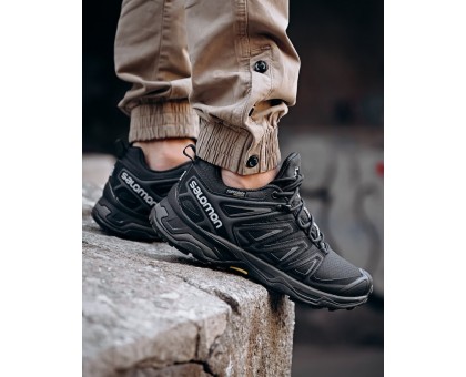 Кросівки Salomon Speed Cross Black: Швидкість, зчеплення, комфорт Кросівки Salomon Speed Cross Black: Швидкість, зчеплення, комфорт