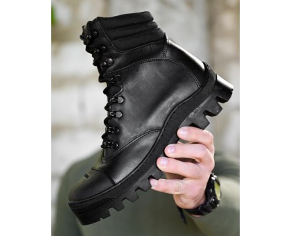 Ice Accesses Black: Зимові берці для тепла, захисту та комфорту.