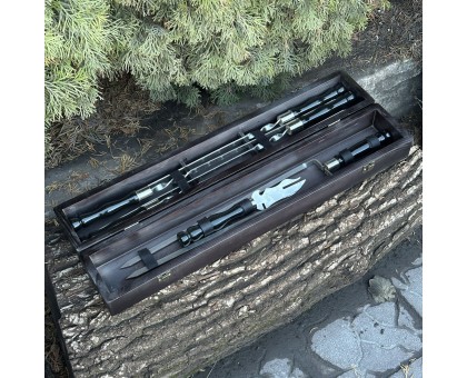 Подарунковий набір ШашлиКейс чорний з шампурами для шашлику