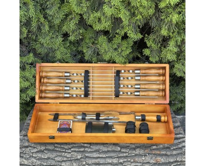 Подарунковий набір шампурів Козак світлий у дерев'яному кейсі для гриля та пікніка