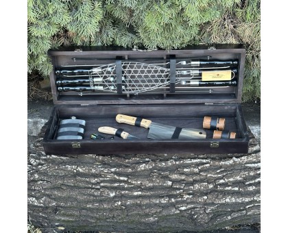 Подарунковий набір Майстер BBQ: шампури для гриля в дерев'яному кейсі