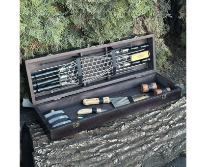 Подарунковий набір Майстер BBQ: шампури для гриля в дерев'яному кейсі