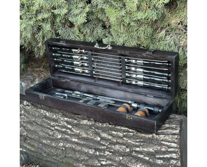 Подарунковий набір шампурів "Козак чорний" для гриля з кейсом і рюмками