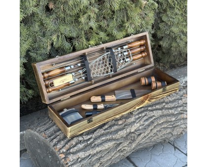 Подарунковий набір Майстер BBQ: Шампури, ніж, тесак у кейсі