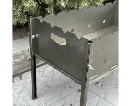 Розбірний мангал Турист 8 шампурів 0.8мм: Компактний та міцний