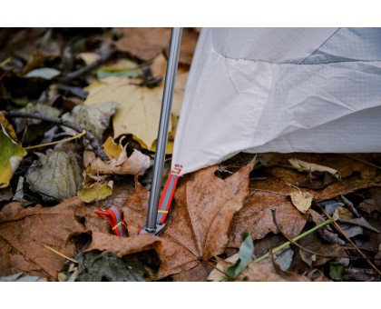 Намет Tramp Cloud 2 Si TRT-092-red: червоний двомісний намет для туризму