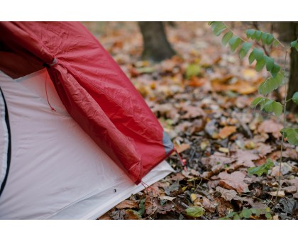 Намет Tramp Cloud 3 Si TRT-094-red червоний: купити для 3 туристів, відгуки, ціна