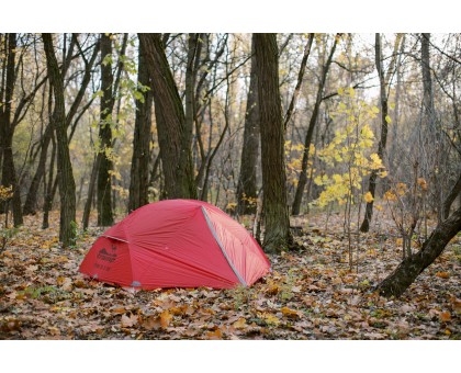 Намет Tramp Cloud 3 Si TRT-094-red червоний: купити для 3 туристів, відгуки, ціна