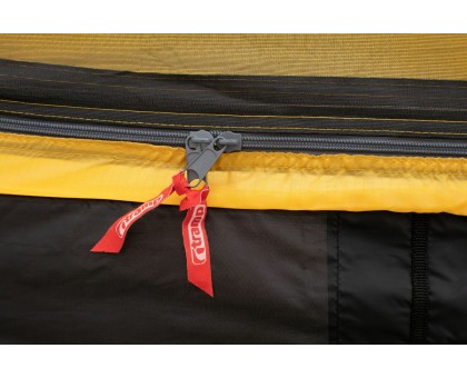 Намет Tramp Peak 3 (v2) green UTRT-026: купити в Україні | Тримісний туристичний намет