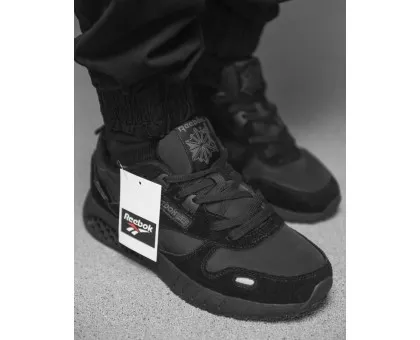 Кросівки Classic Remark Full Black Кросівки Classic Remark Full Black