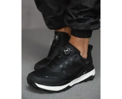 Кросівки Nike Trail BOA Black White - надійність і комфорт для пересування по бездоріжжю Кросівки Nike Trail BOA Black White - надійність і комфорт для пересування по бездоріжжю