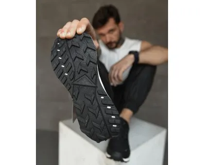 Кросівки Nike Trail BOA Black White - надійність і комфорт для пересування по бездоріжжю Кросівки Nike Trail BOA Black White - надійність і комфорт для пересування по бездоріжжю