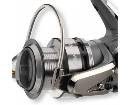 Котушка Daiwa Regal-Z 4000 BRX